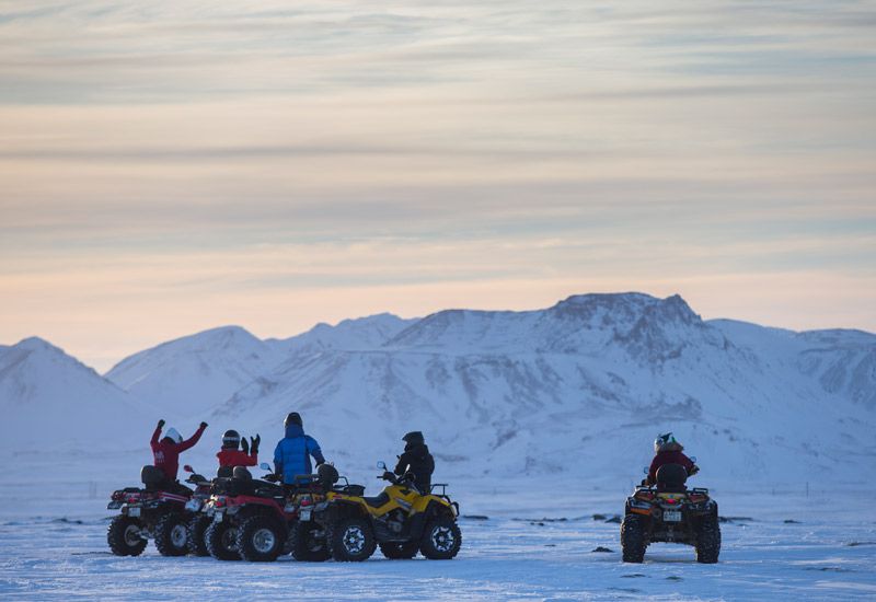 äventyr nära reykjavik