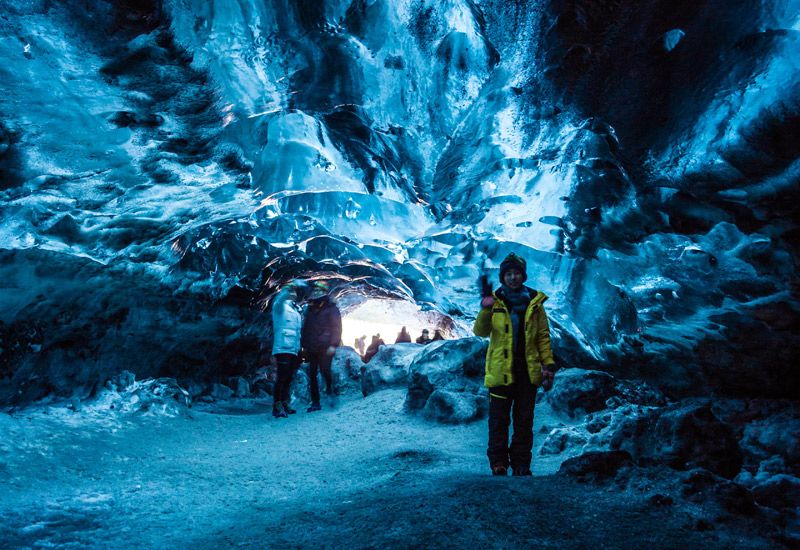 isgrotta island vinter