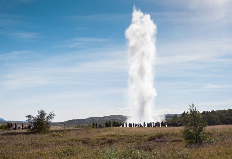 Strokkur island