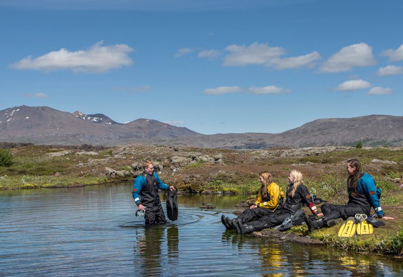 Thingvellir Snorkling